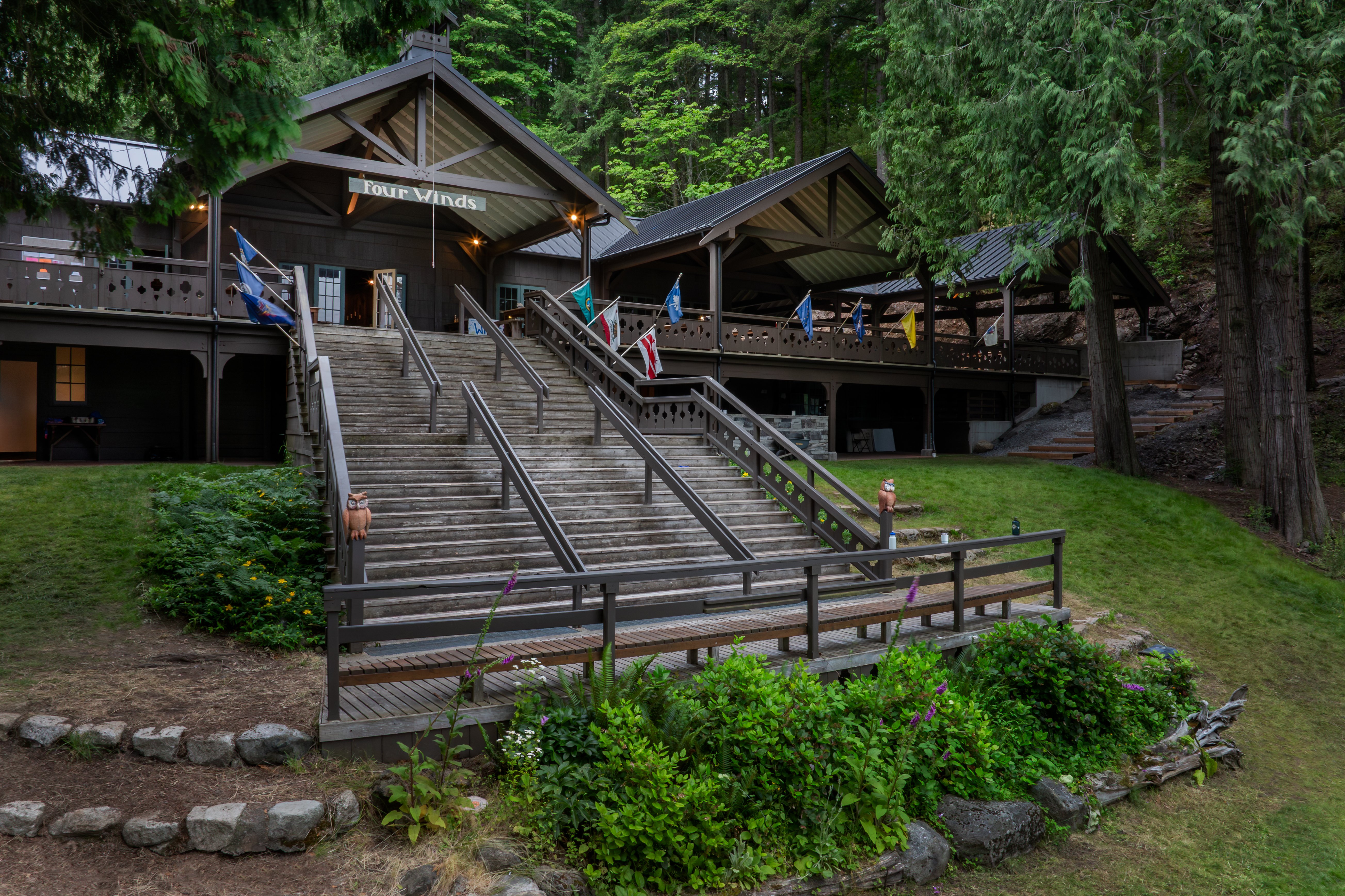 campFourWindsLodge_fullRes-14